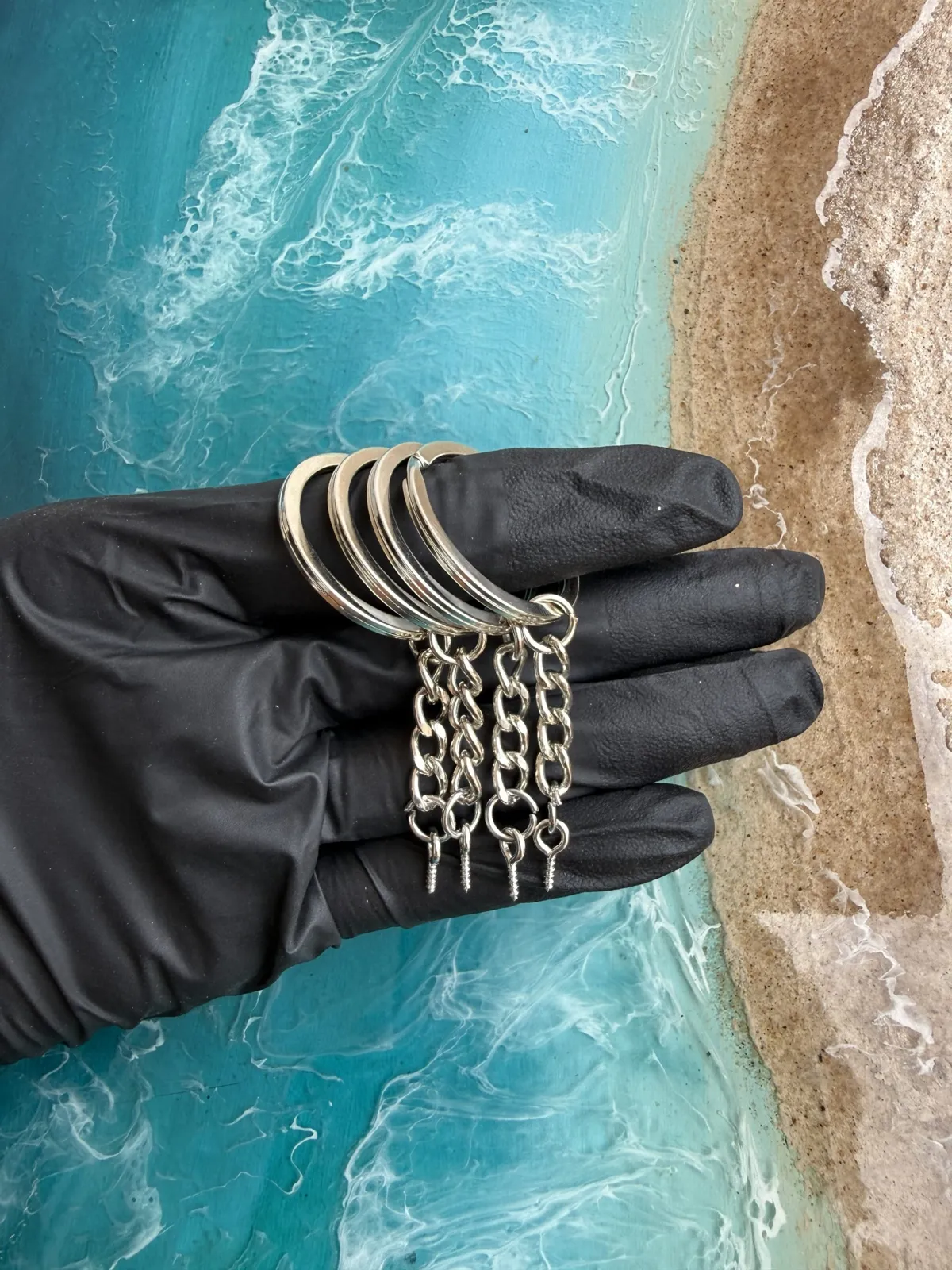 Key rings 10